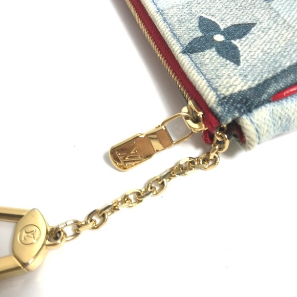 LOUIS VUITTON Blue Monogram Wallet - Picture 9 of 11